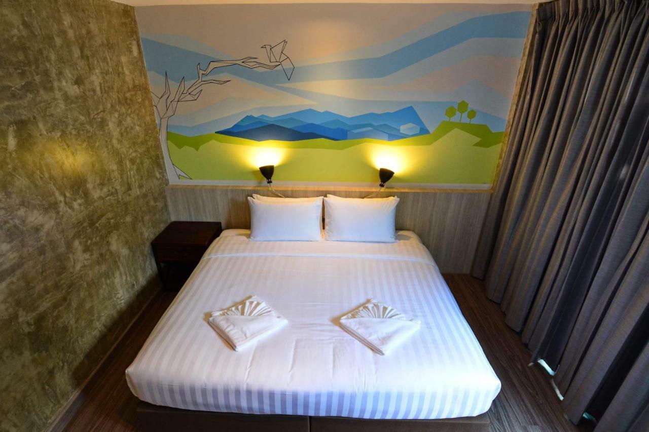 Lana Beds&Space Chiang Mai Exterior foto