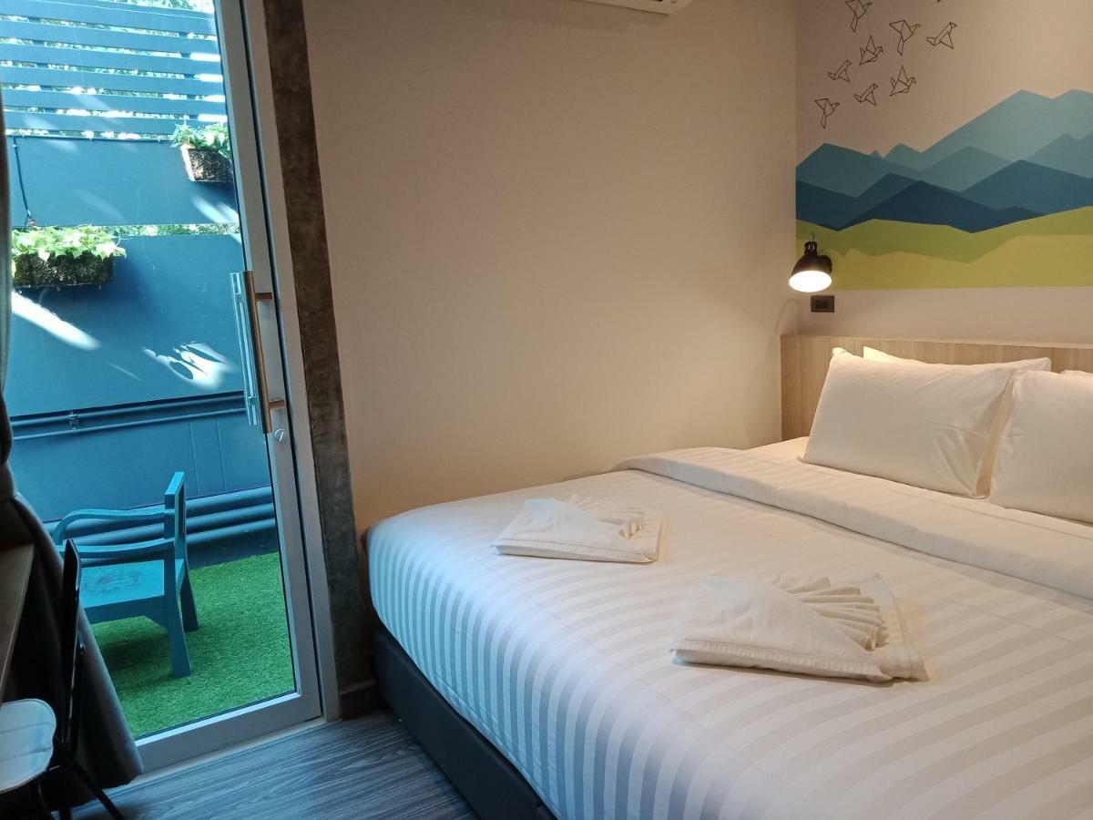 Lana Beds&Space Chiang Mai Exterior foto